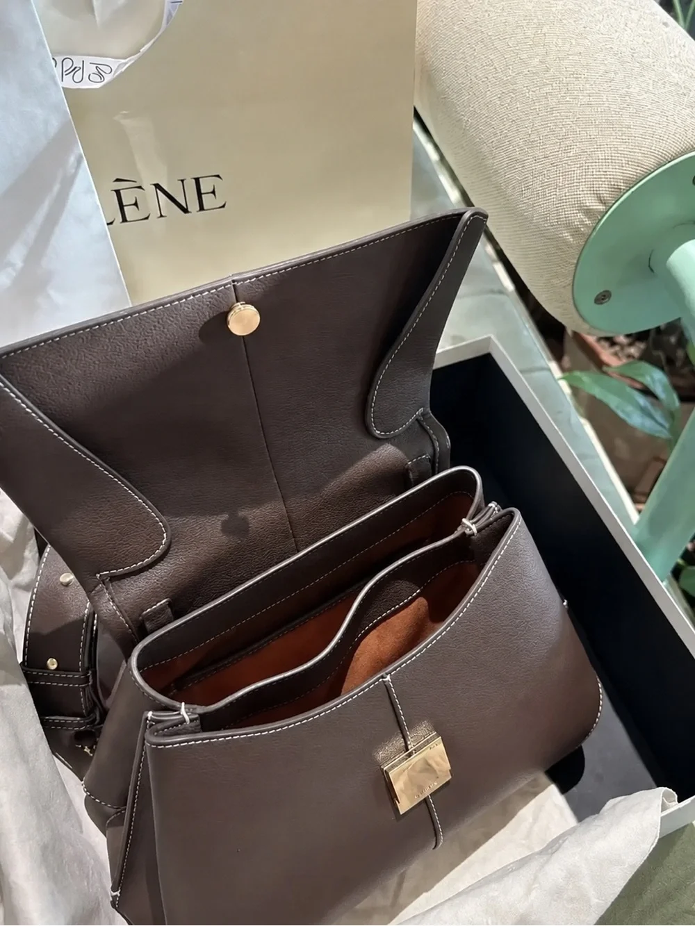 N/A elegant dark